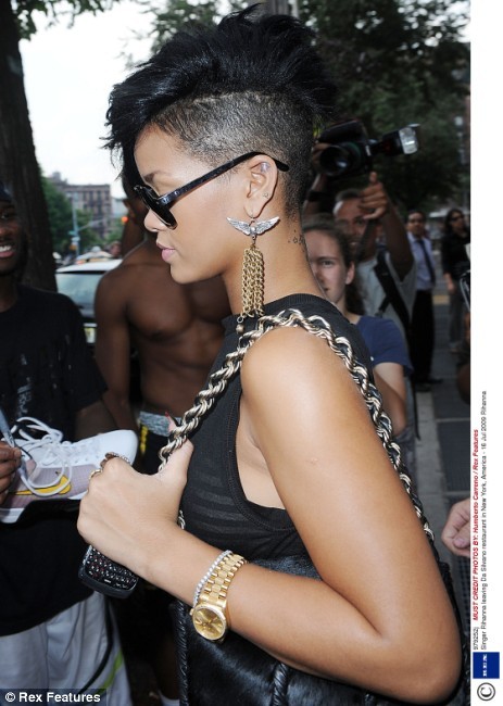 Love Style Celebrity Rihanna Tattoos Love, love, LOVE Rihanna's new haircut!
