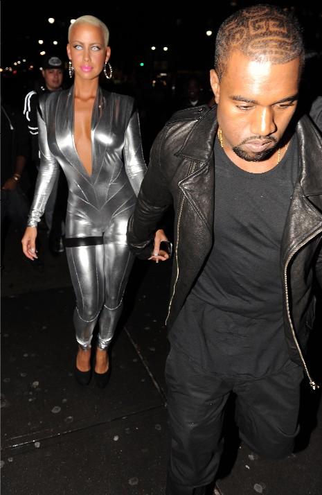kanye west girlfriend. Kanye West made a fool of