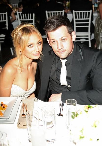 NICOLE RICHIE WANTS TOP DOLLAR FOR WEDDING PHOTOS AND PARIS HILTON WOULDN'T 