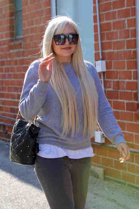 amanda bynes knows what a girl wants